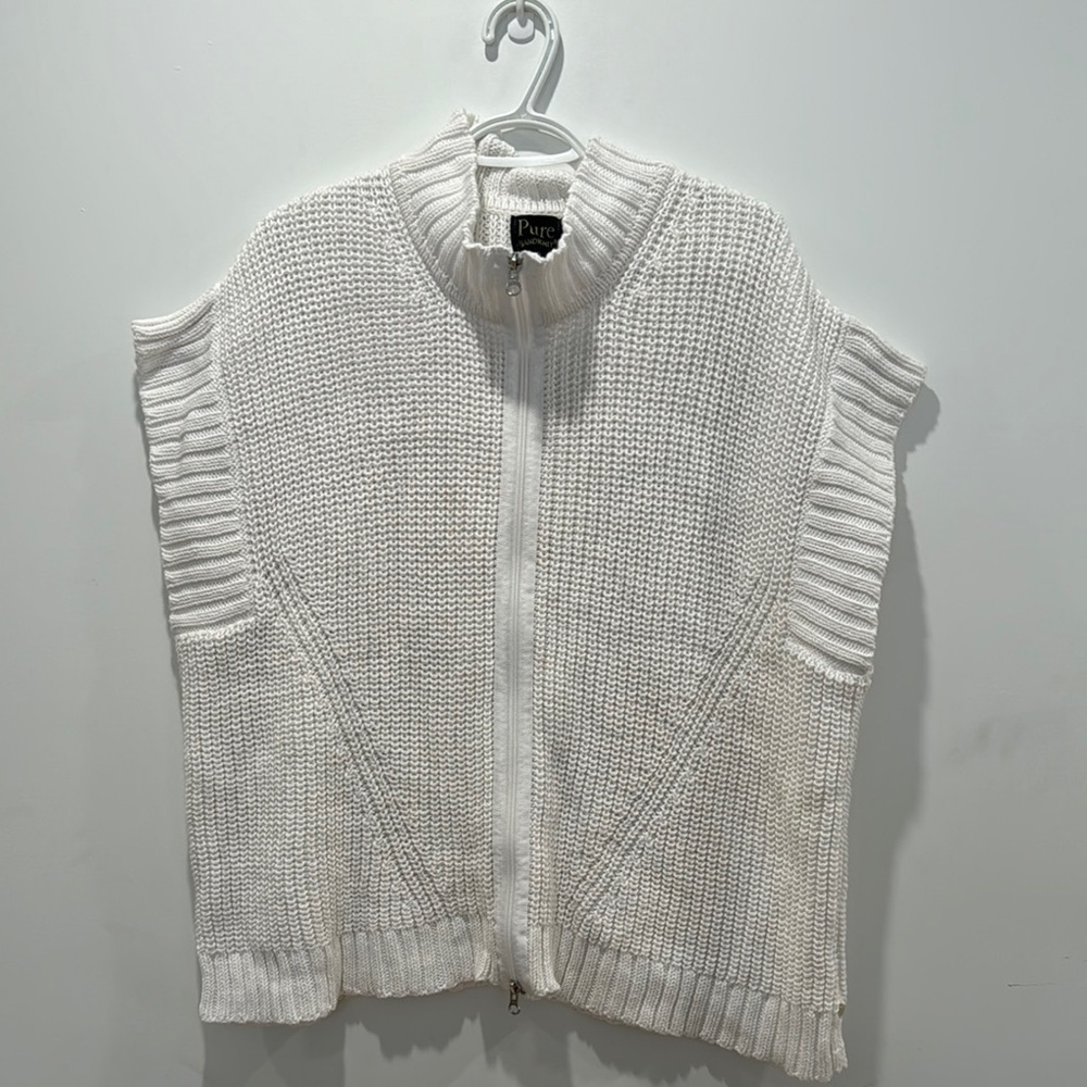 Pure Handknit Sleeveless White Sweater